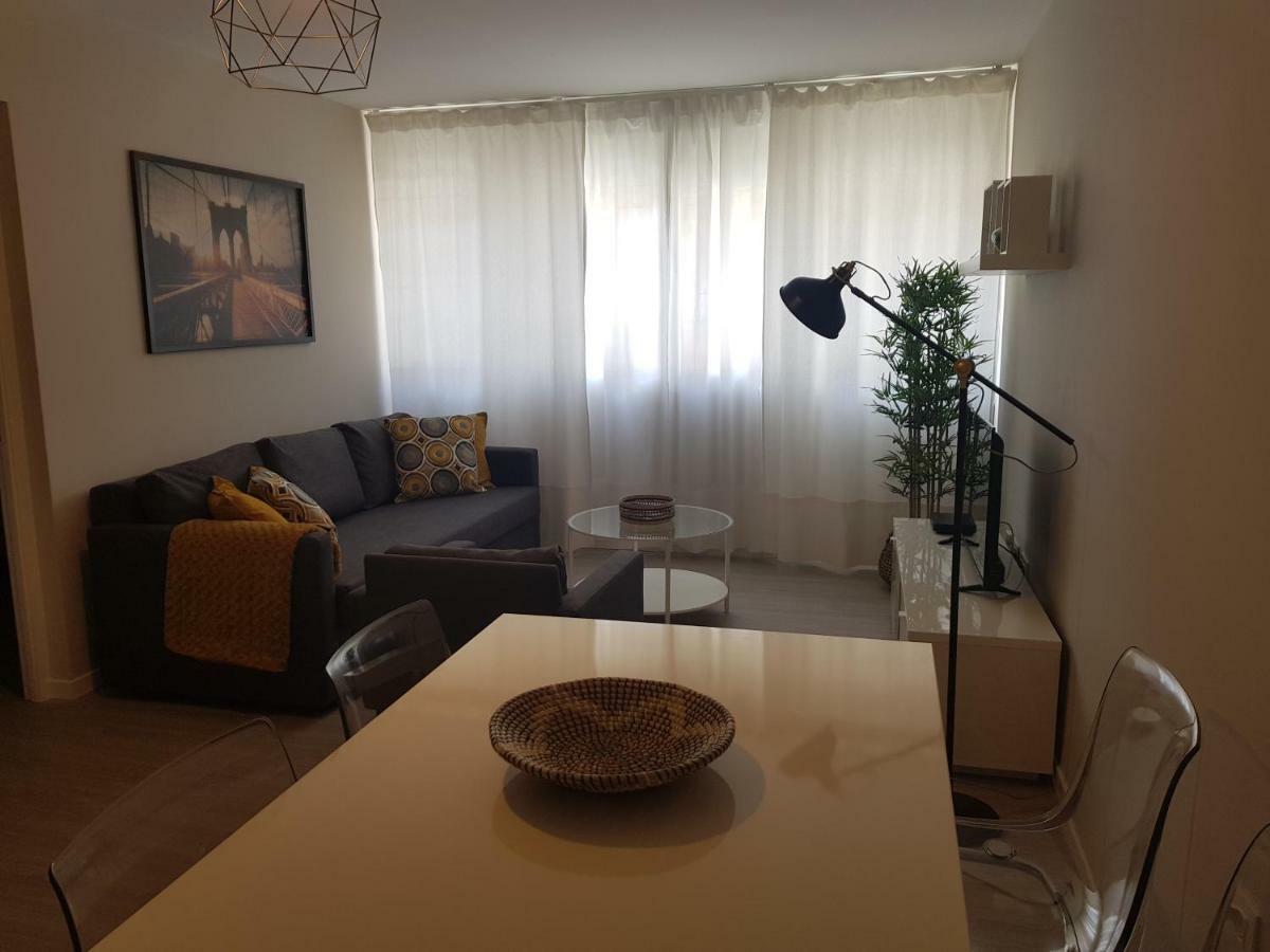 Apartamento Jerez 2018 เฮเรซ เด ลาฟรอนเตรา ภายนอก รูปภาพ