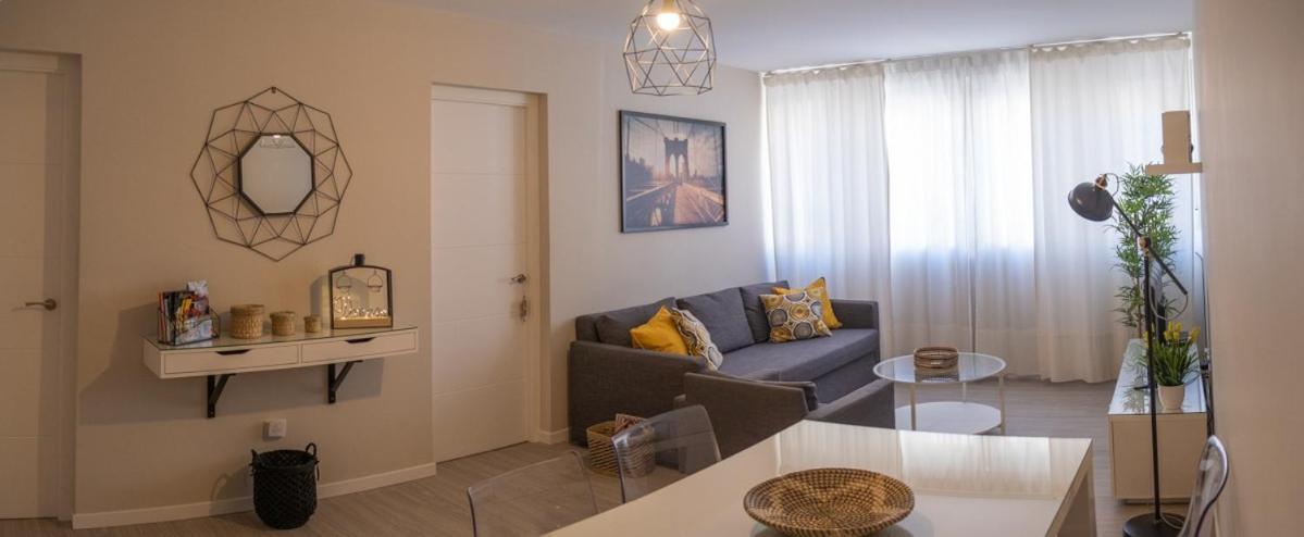 Apartamento Jerez 2018 เฮเรซ เด ลาฟรอนเตรา ภายนอก รูปภาพ